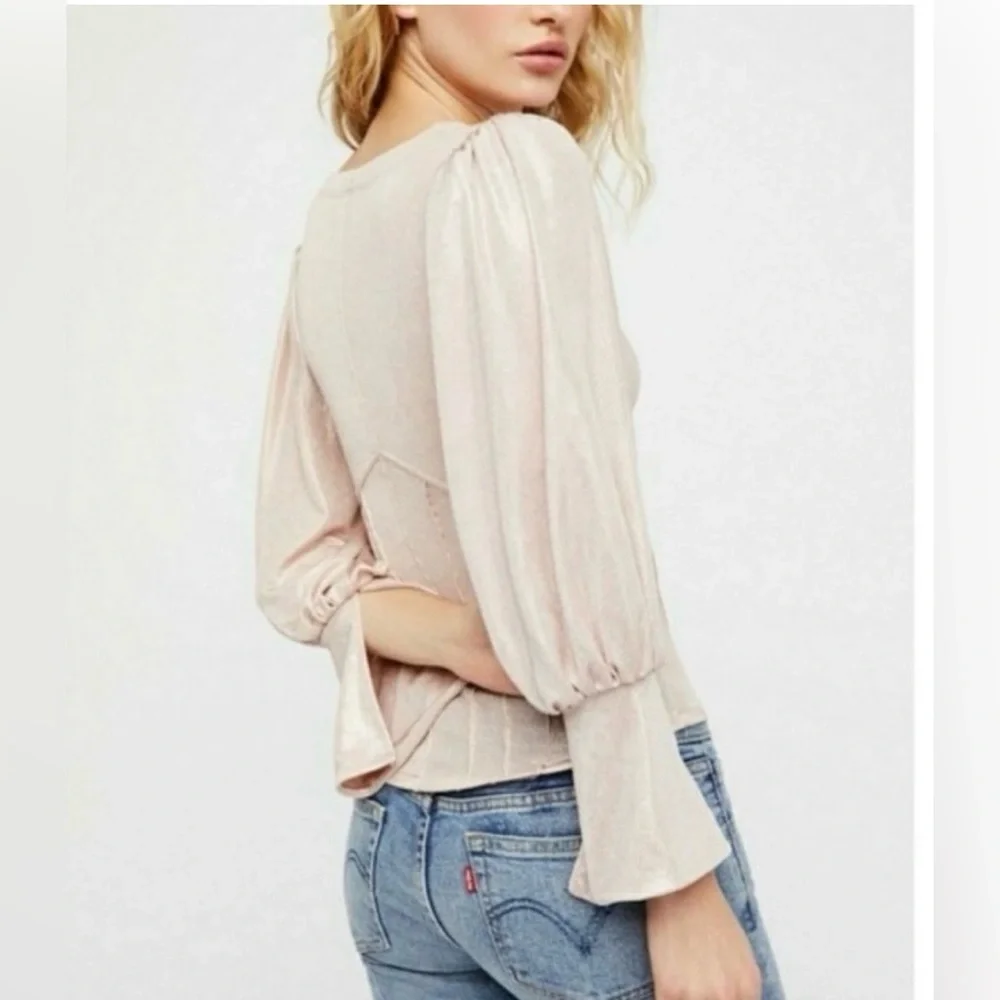 Free People Killer Queen Tee in Pink Blush Blouse Women's Top Shirt Size medium